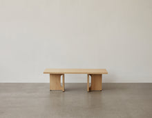Load image into Gallery viewer, ANDROGYNE COFEE TABLE - NATURAL OAK