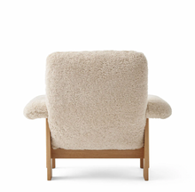 Load image into Gallery viewer, BRASILIA LOUNGE CHAIR - NATURAL SHEEPSKIN