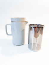 Load image into Gallery viewer, HASAMI PORCELAIN TEA POT - TALL