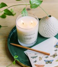 Load image into Gallery viewer, ESCAPIST CANDLE - CATSKILLS