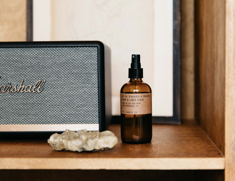teakwood and tobacco perfume & ROOM SPRAY Each glass bottle contains 7.5 fl oz of spring water sourced from Mt Sand + Fog Teakwood Perfume
