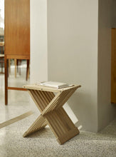Load image into Gallery viewer, FIONIA STOOL - NATURAL OAK