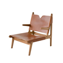 Load image into Gallery viewer, OAK & LEATHER BUCKLE CHAIR - CARAMEL