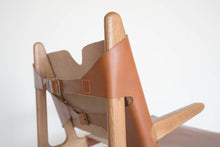 Load image into Gallery viewer, OAK & LEATHER BUCKLE CHAIR - CARAMEL