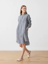 Load image into Gallery viewer, LINEN SHIRT DRESS - NAVY WHITE GINGHAM