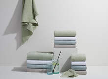 Load image into Gallery viewer, SIMPLE WAFFLE TOWELS - LIGHT GREY