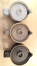 Load image into Gallery viewer, HASAMI PORCELAIN TEAPOT - SAND