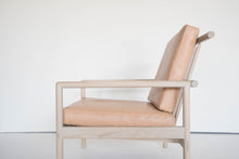 Load image into Gallery viewer, OAK &amp; LEATHER LOUNGE CHAIR - NUDE